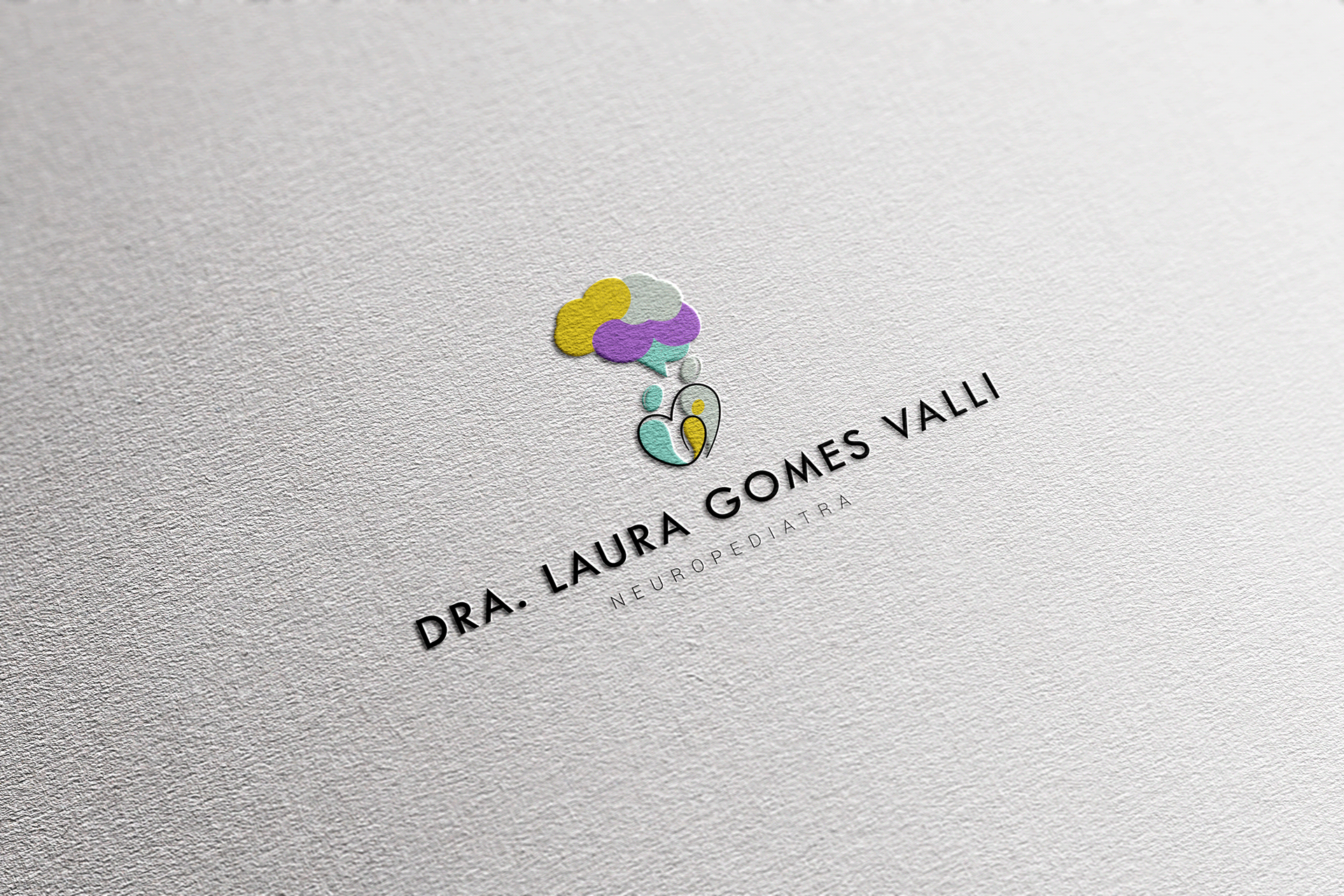 Drª. Laura Gomes - Neuropediatra