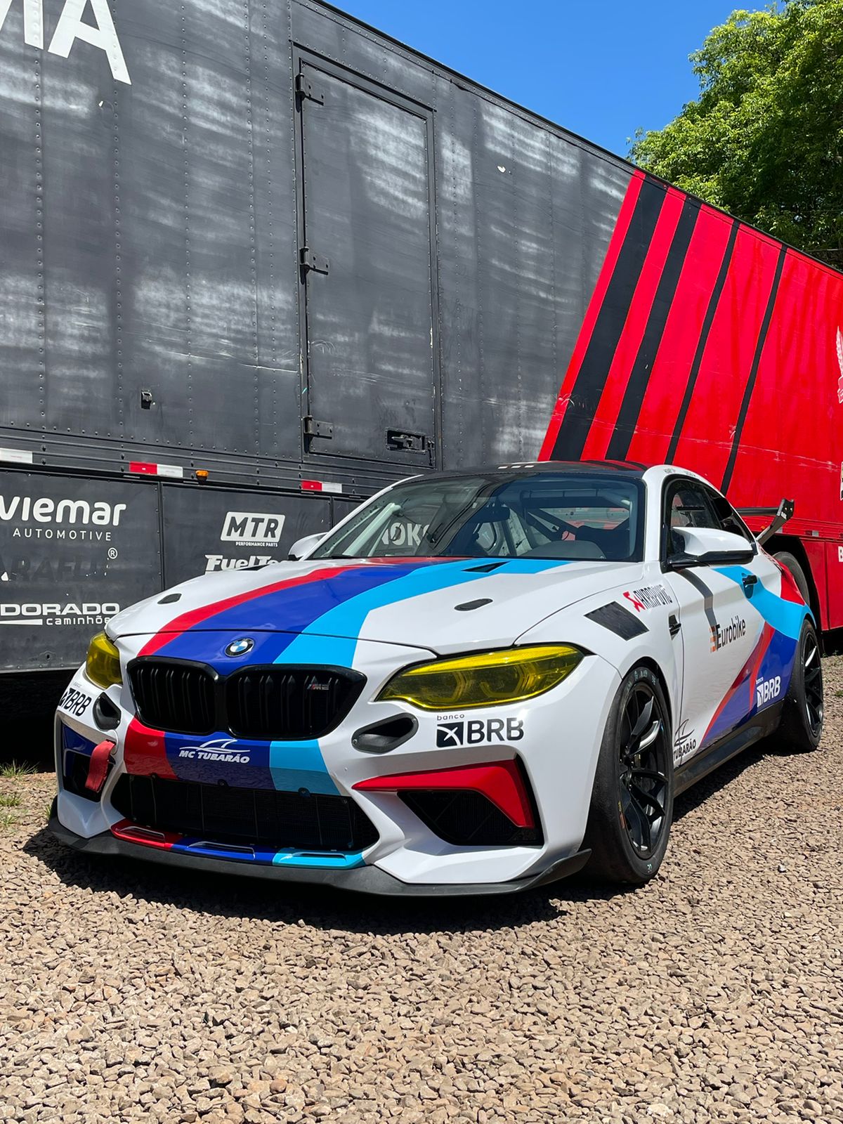 Envelopamento BMW M2