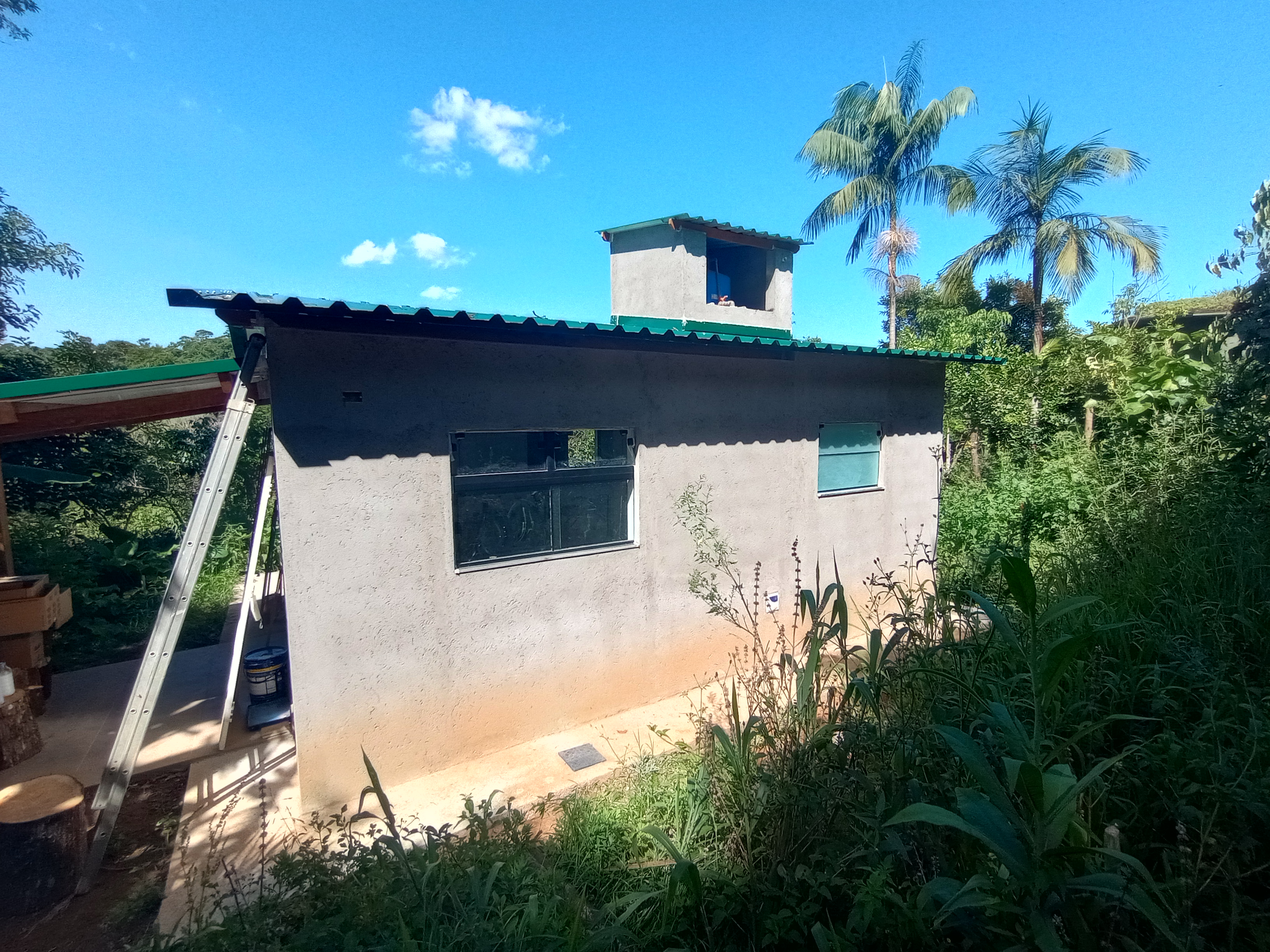 Tiny House antes da pintura.